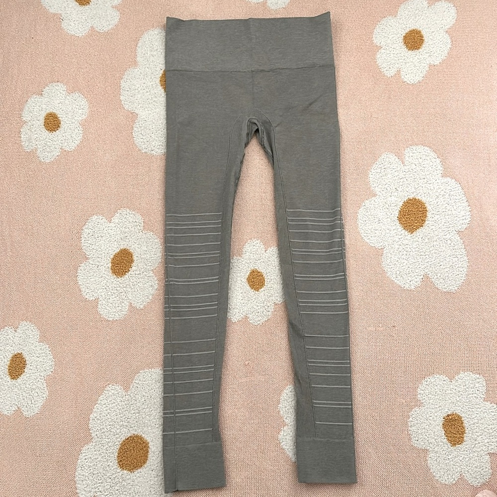 Light gray Blanqi leggings